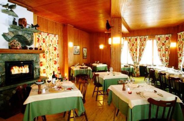 Hotel Le Campagnol Чамполук Екстериор снимка