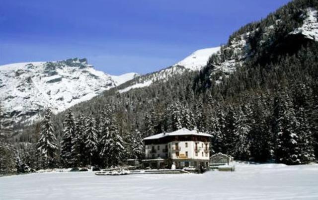 Hotel Le Campagnol Чамполук Екстериор снимка