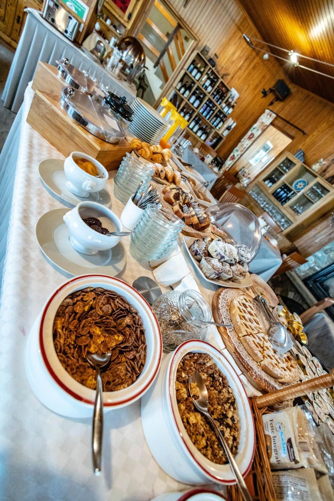 Hotel Le Campagnol Чамполук Екстериор снимка