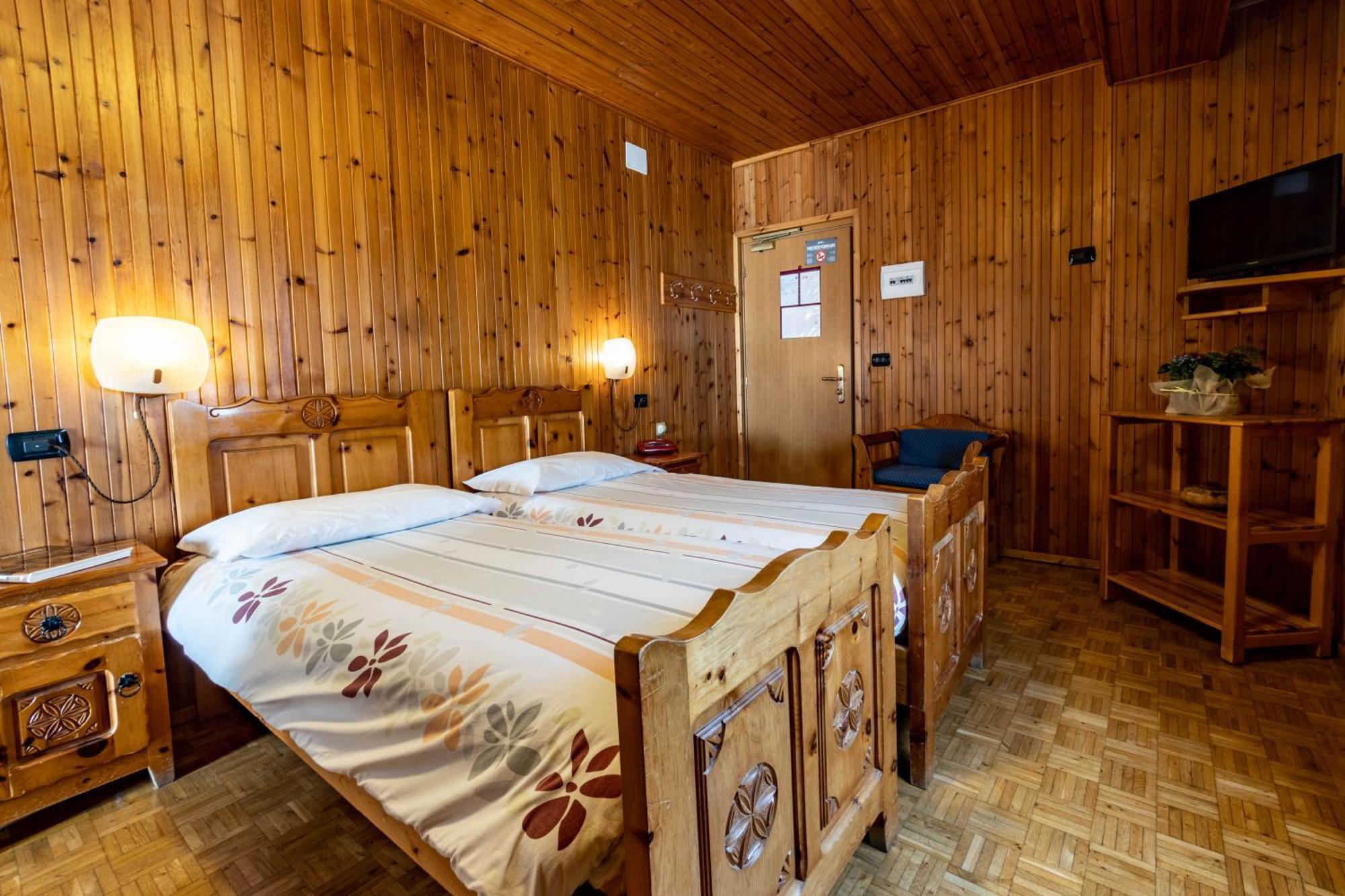Hotel Le Campagnol Чамполук Екстериор снимка